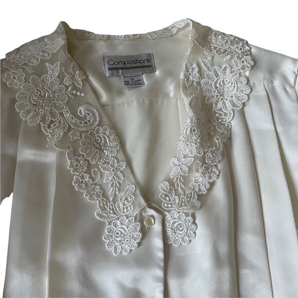 Vintage 1980s Satin Blouse Lace Floral Collar Button Down Made in Korea White 10 - Picture 3 of 11